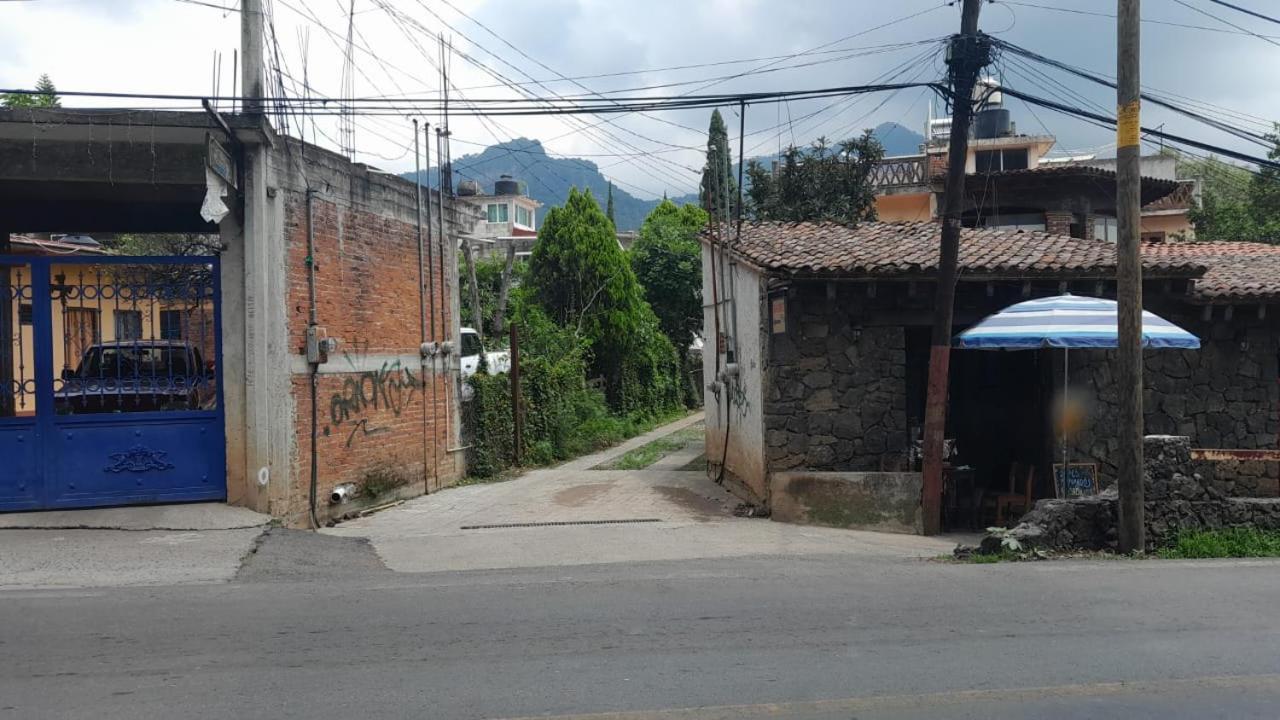 Hospedaje Casa Cortes - Recamaras De Descanso, Tepoztlan Mor - No Contamos Con Estacionamiento Luaran gambar